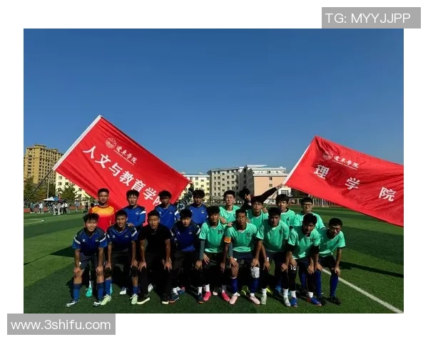 宜昌一中足球队奋勇拼搏展现青春风采助力校园文化建设 宜昌一中足球队奋勇拼搏展现青春风采助力校园文化建设